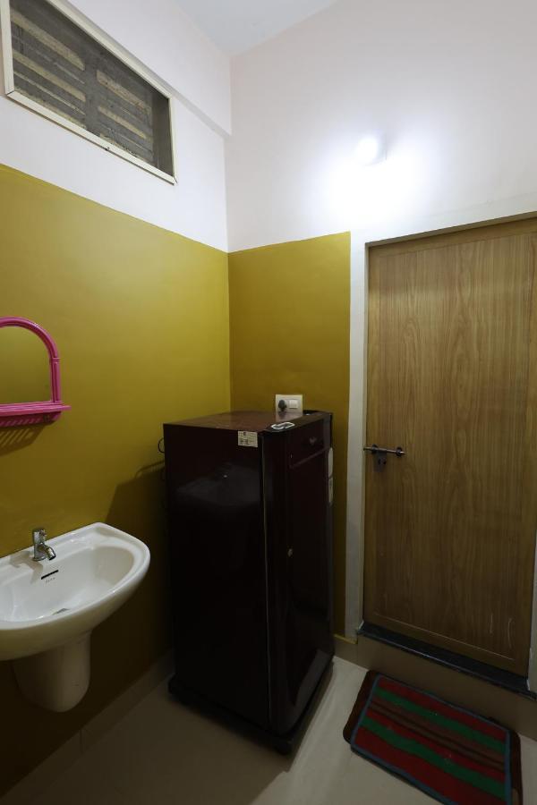 Hotel Wayanad Regal Residency à Kalpatta Extérieur photo